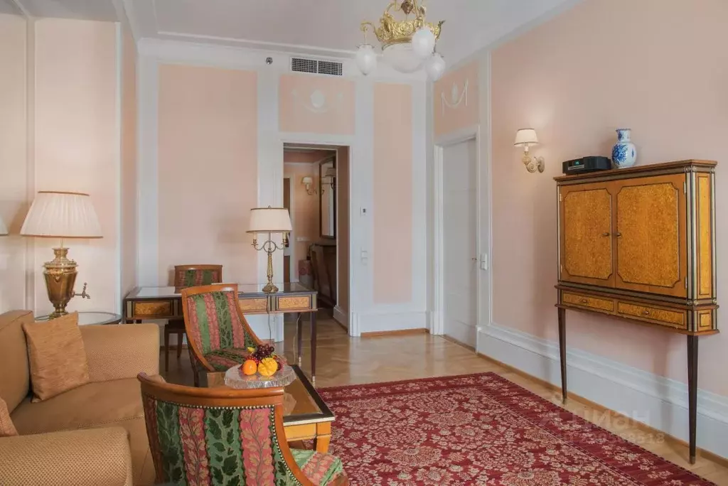 Комната Санкт-Петербург Михайловская ул., 1/7 (60.0 м) - Фото 1