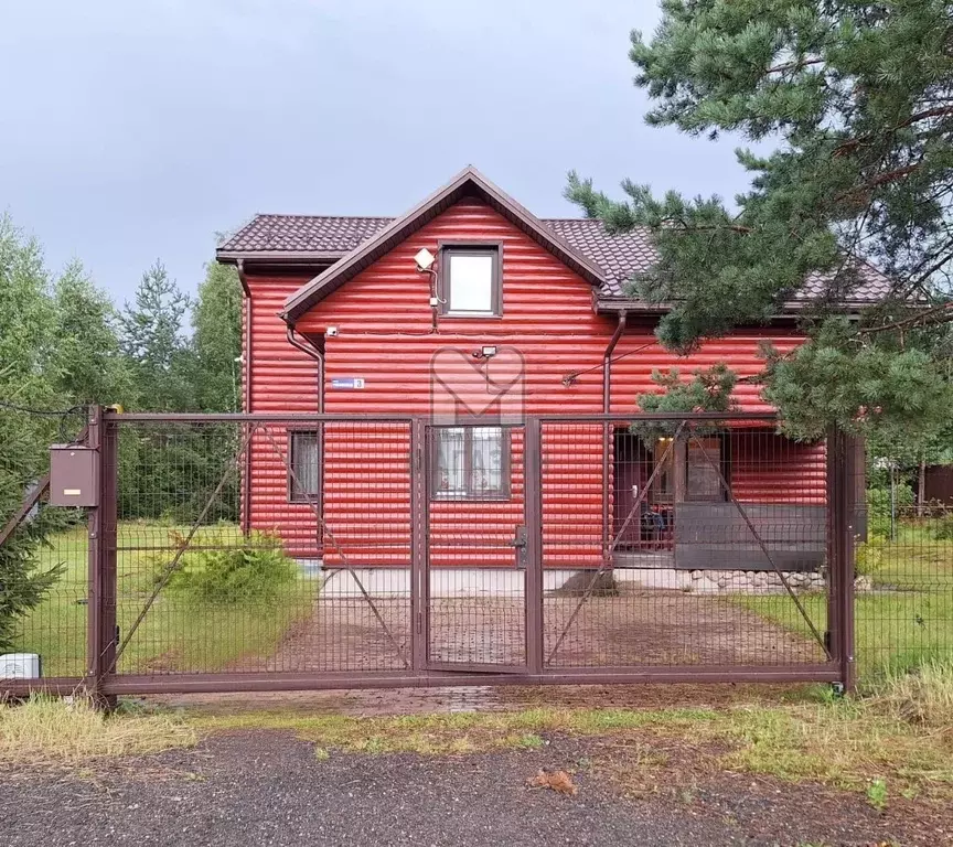 Дом в Ленинградская область, Тихвин Восточный мкр, ул. Рябиновая, 4 ... - Фото 1