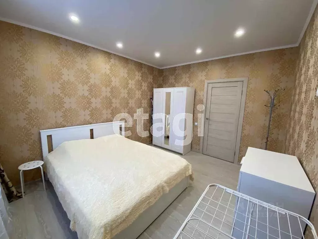 2-к кв. Тюменская область, Тюмень ул. Дмитрия Менделеева, 2к2 (52.0 м) - Фото 0