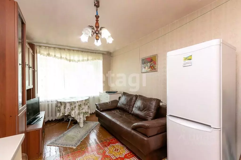 Комната Тюменская область, Тюмень ул. Красина, 5 (16.2 м) - Фото 1