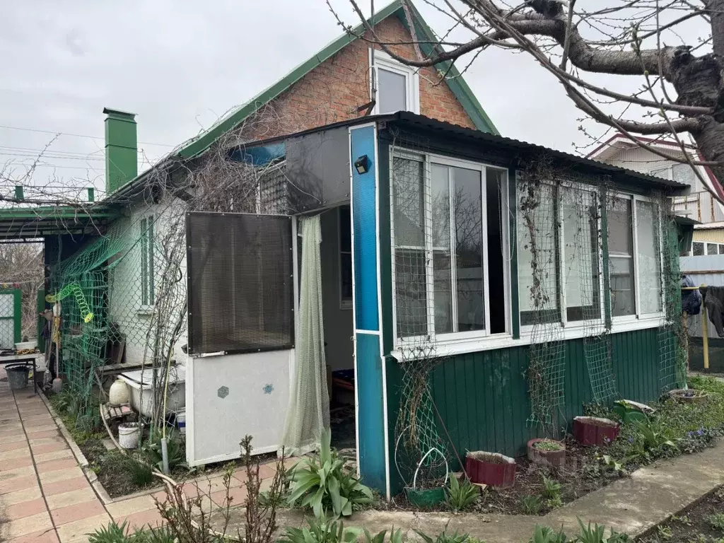 Дом в Ростовская область, Азов Азовский район, ул. Васнецова (40 м) - Фото 1