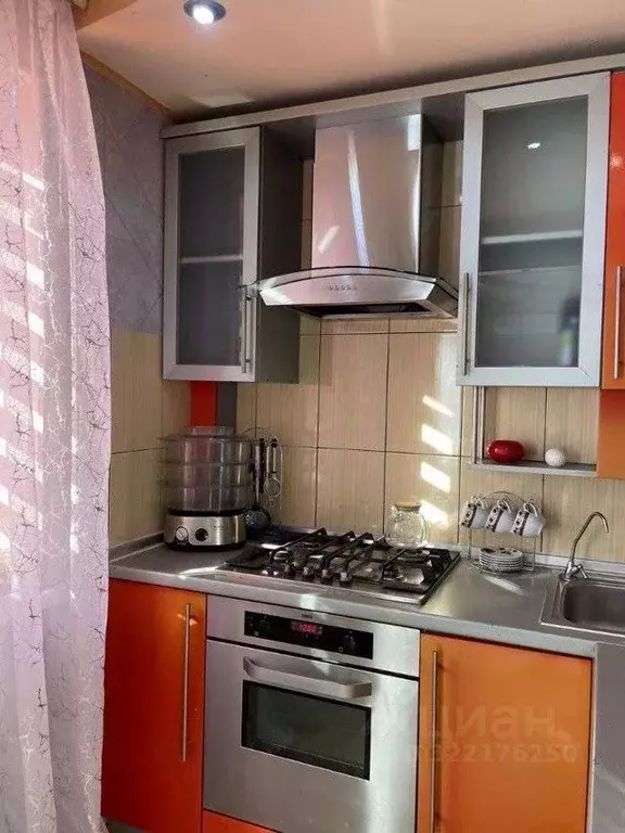 3-к кв. Крым, Симферополь ул. Гагарина, 16 (60.0 м) - Фото 0