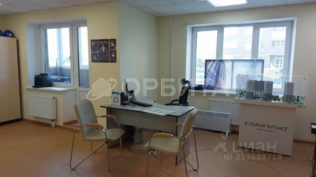Помещение свободного назначения в Тюменская область, Тюмень ул. ... - Фото 1