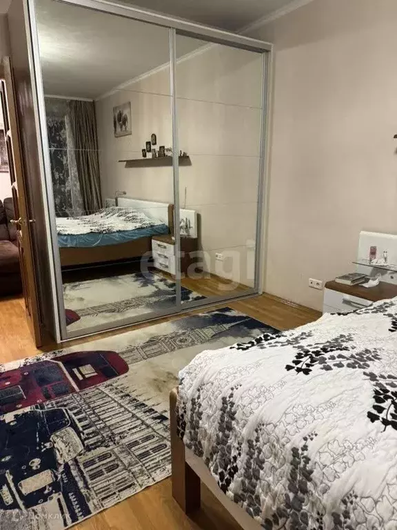 Продаётся 2-к квартира, 104 м - Фото 0
