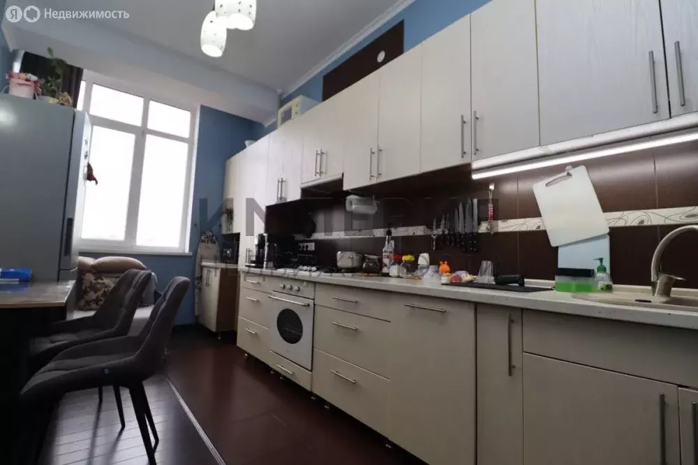 1-комнатная квартира: Симферополь, улица Тренёва, 21 (48 м) - Фото 2