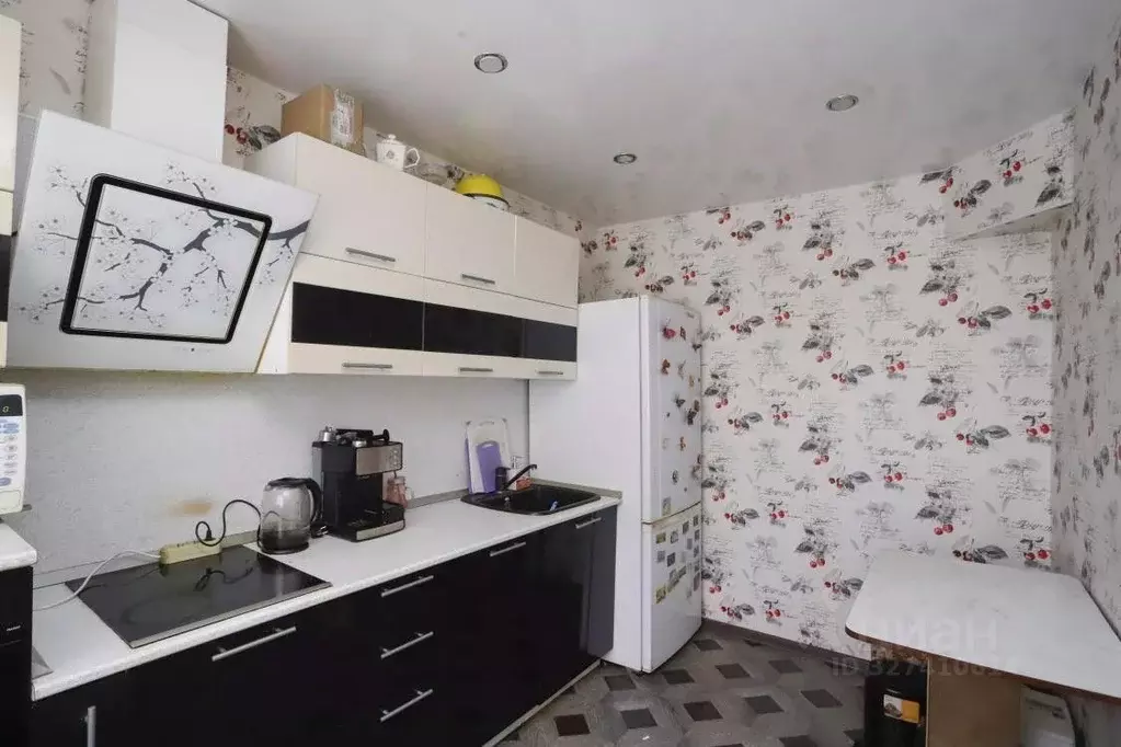 4-к кв. Иркутская область, Иркутск Байкальская ул., 268 (80.4 м) - Фото 2