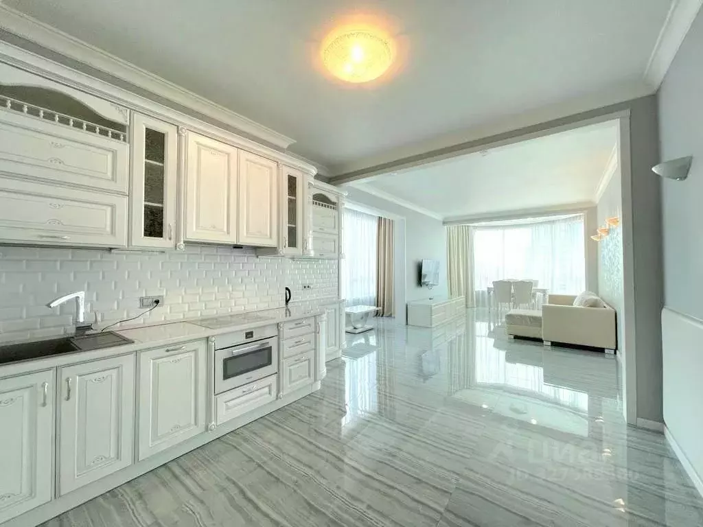 5-к кв. Краснодарский край, Сочи Светлана мкр, ул. Гагринская, 10 ... - Фото 1