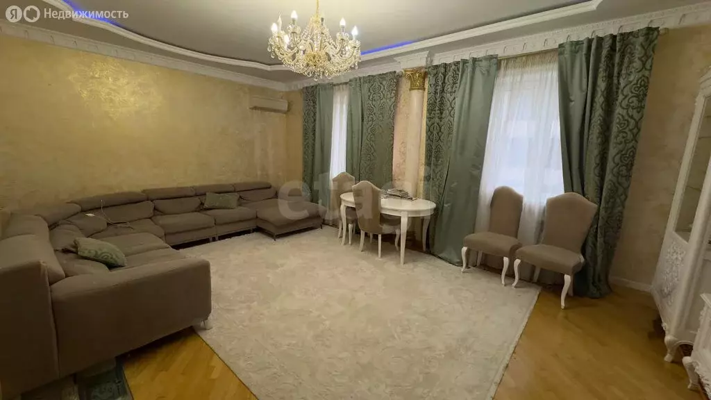 2-комнатная квартира: Махачкала, улица Ушакова, 16А (79.5 м) - Фото 2