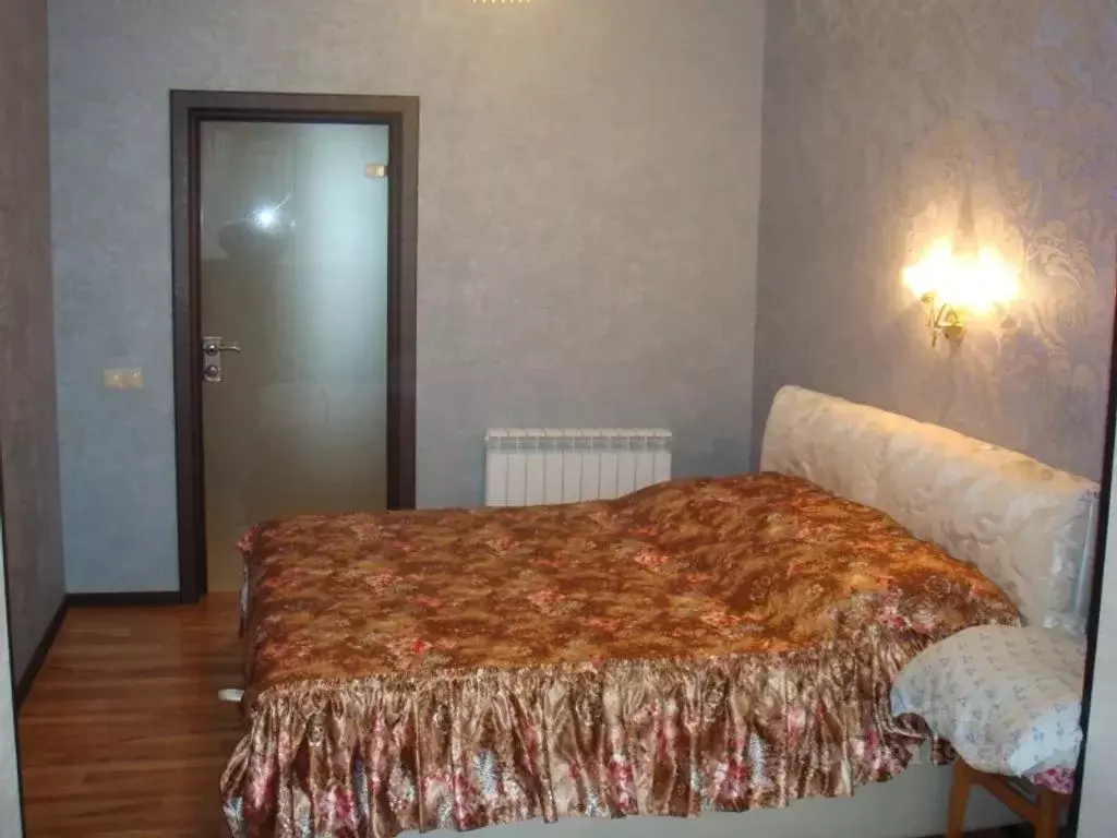 2-к кв. Краснодарский край, Сочи Новый Сочи мкр, ул. Бамбуковая, 42а ... - Фото 0