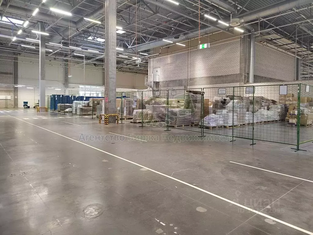 Склад в Новосибирская область, Новосибирск ул. Мира, 13 (3000 м) - Фото 1