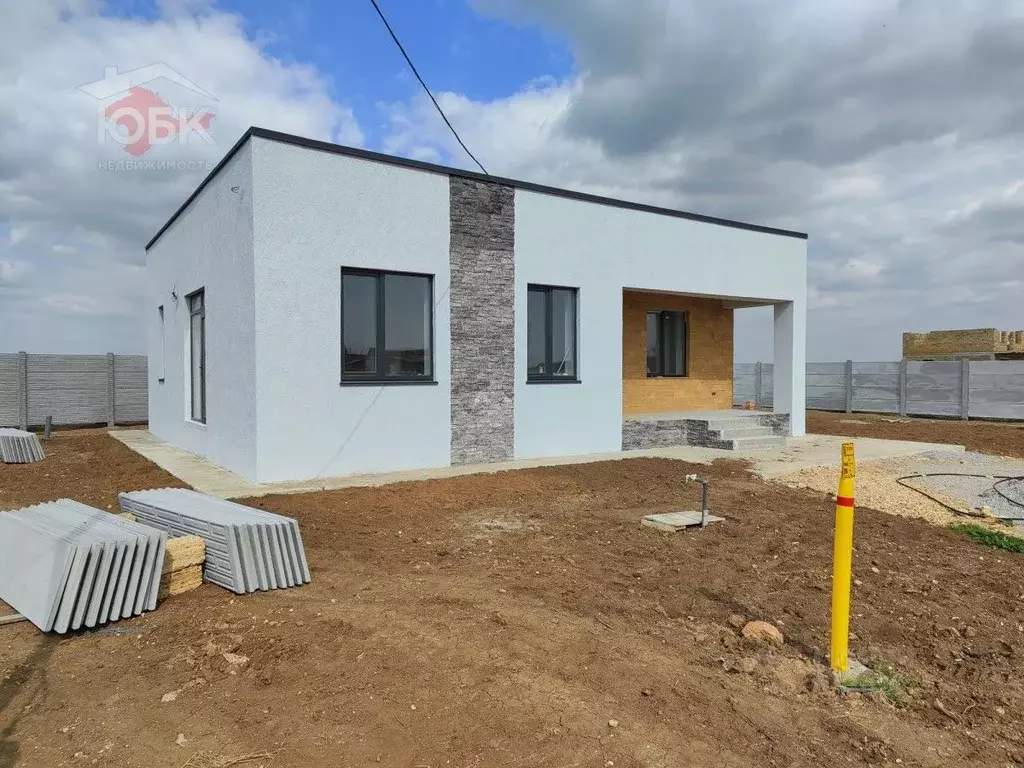 Дом в Крым, Сакский район, с. Молочное пер. Полевой, 8 (93 м) - Фото 0