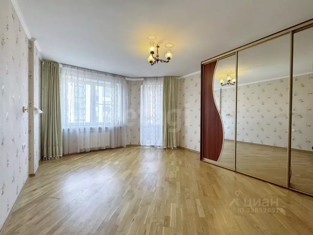 3-к кв. Калининградская область, Калининград Земельная ул., 12 (80.2 ... - Фото 1