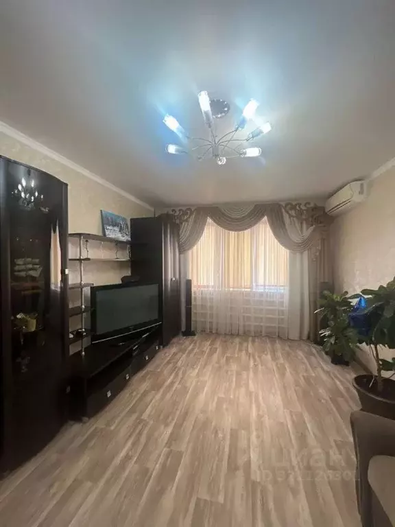 4-к кв. Белгородская область, Старый Оскол Конева мкр, 10 (85.0 м) - Фото 1