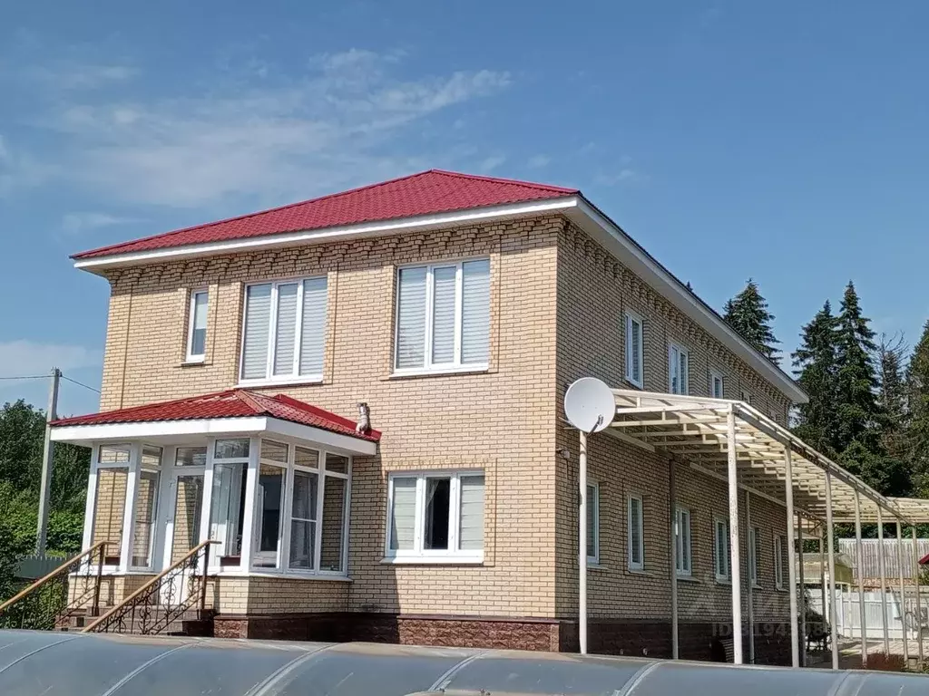 Дом в Ленинградская область, Гатчинский район, д. Малые Борницы 13 ... - Фото 0