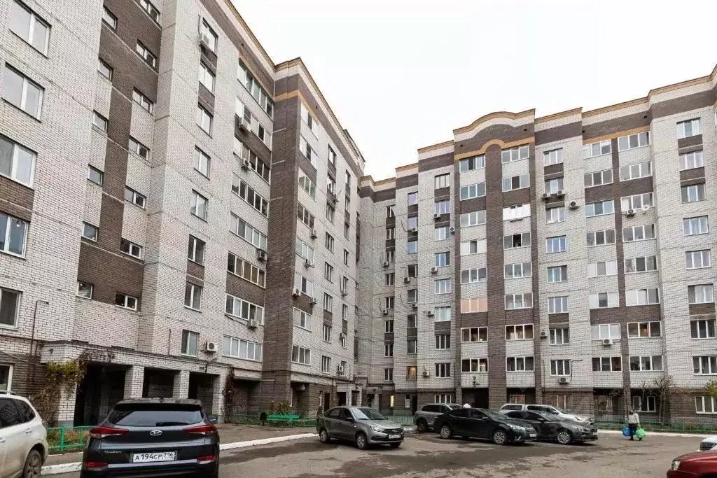 1-к кв. Татарстан, Казань Чистопольская ул., 72 (45.0 м) - Фото 0