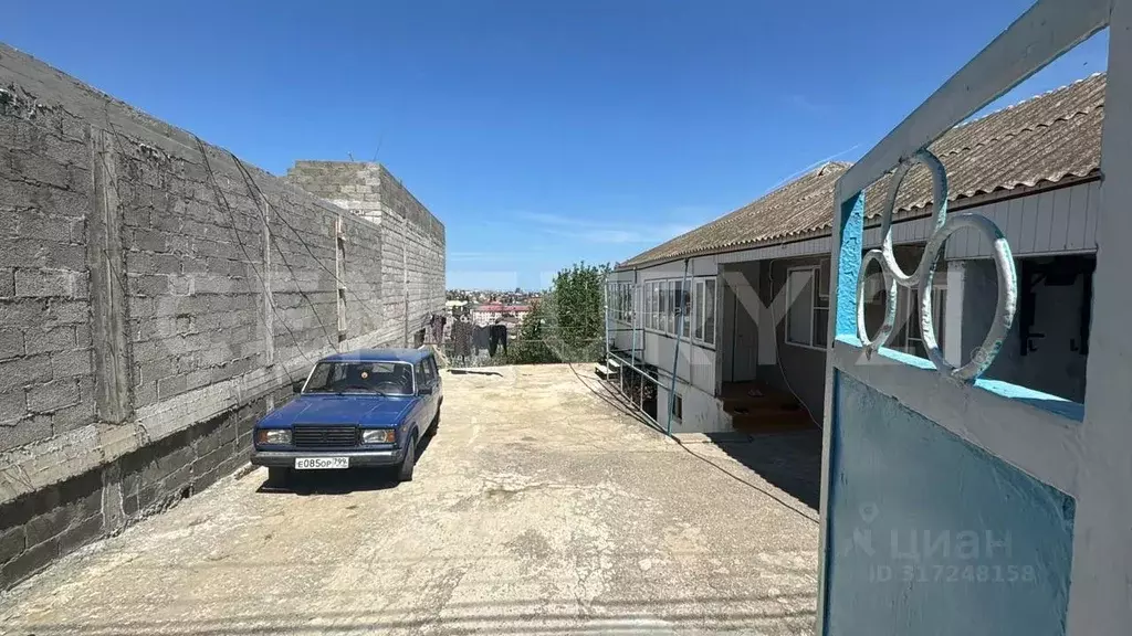 Участок в Дагестан, Махачкала городской округ, Кяхулай пгт ул. Шейха ... - Фото 0