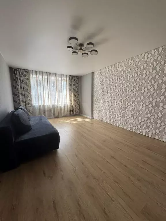 1-к. квартира, 40 м, 7/16 эт. - Фото 0