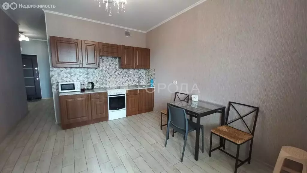 1-комнатная квартира: посёлок городского типа Новоивановское, ... - Фото 1