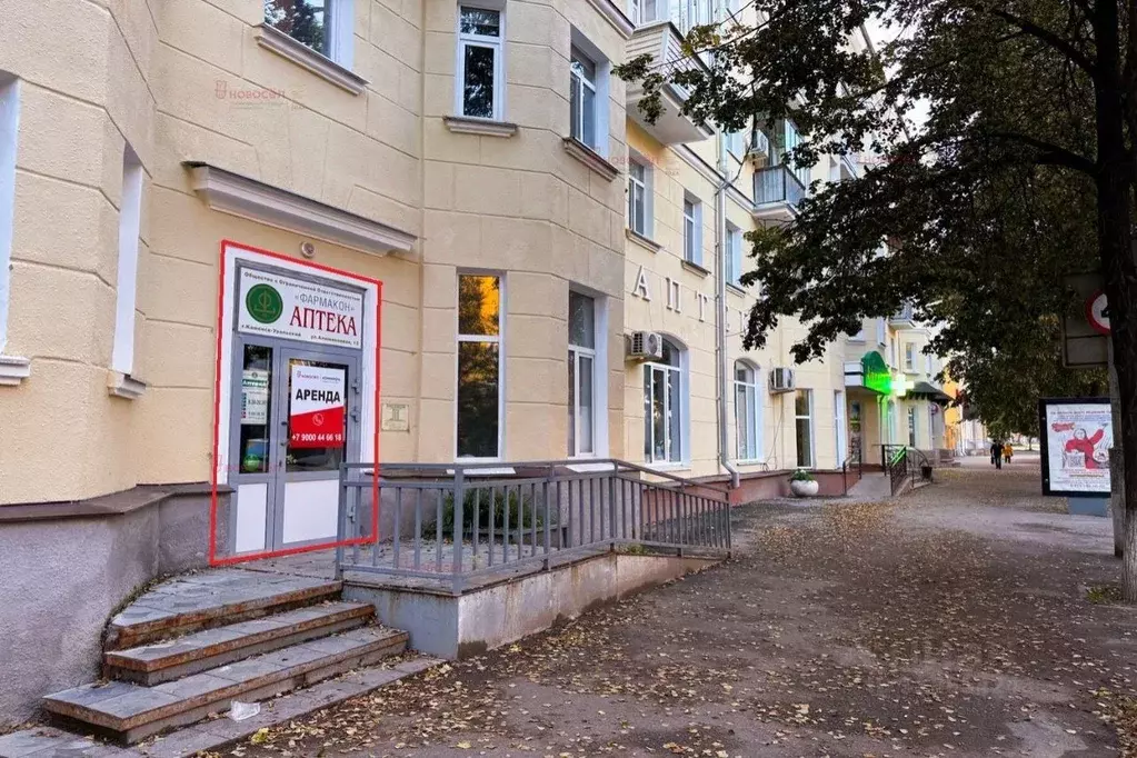 Торговая площадь в Свердловская область, Каменск-Уральский Алюминиевая ... - Фото 0