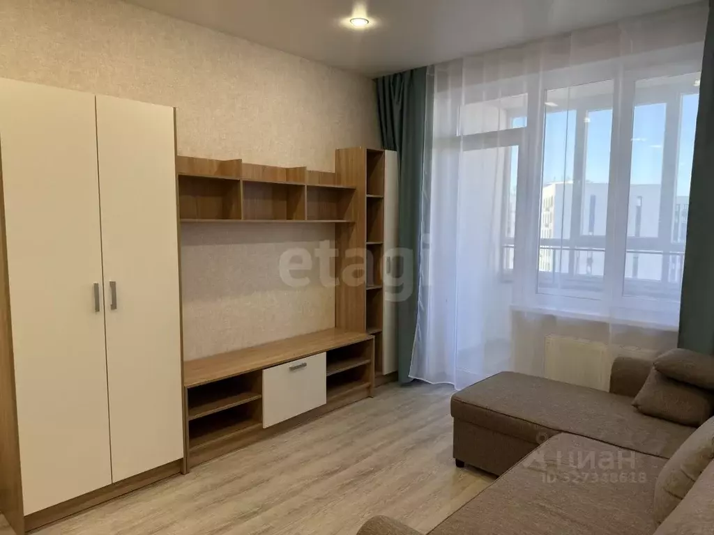 2-к кв. Тюменская область, Тюмень ул. Краснооктябрьская, 8 (60.0 м) - Фото 2