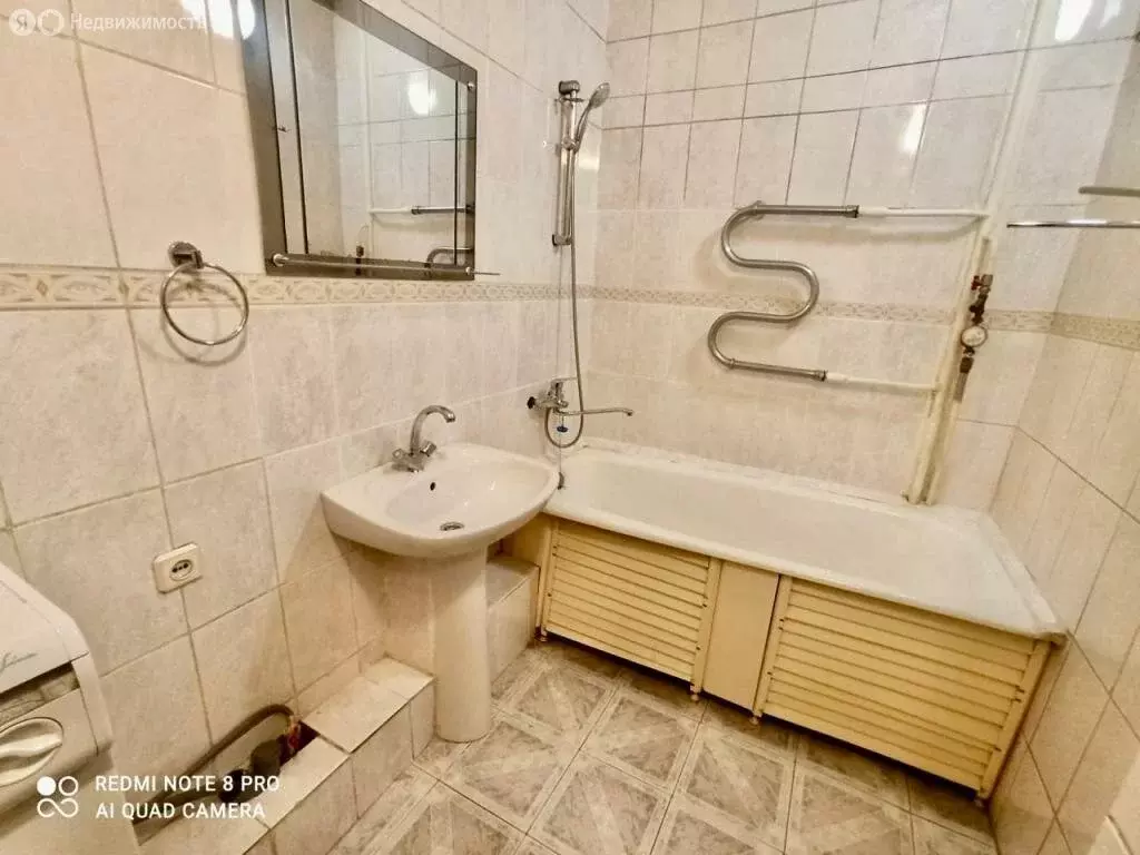 3-комнатная квартира: Новокузнецк, улица Кутузова, 2 (78 м) - Фото 0