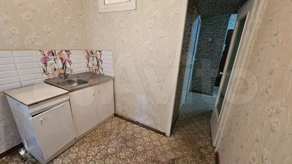 3-к. квартира, 40 м, 1/5 эт. - Фото 1