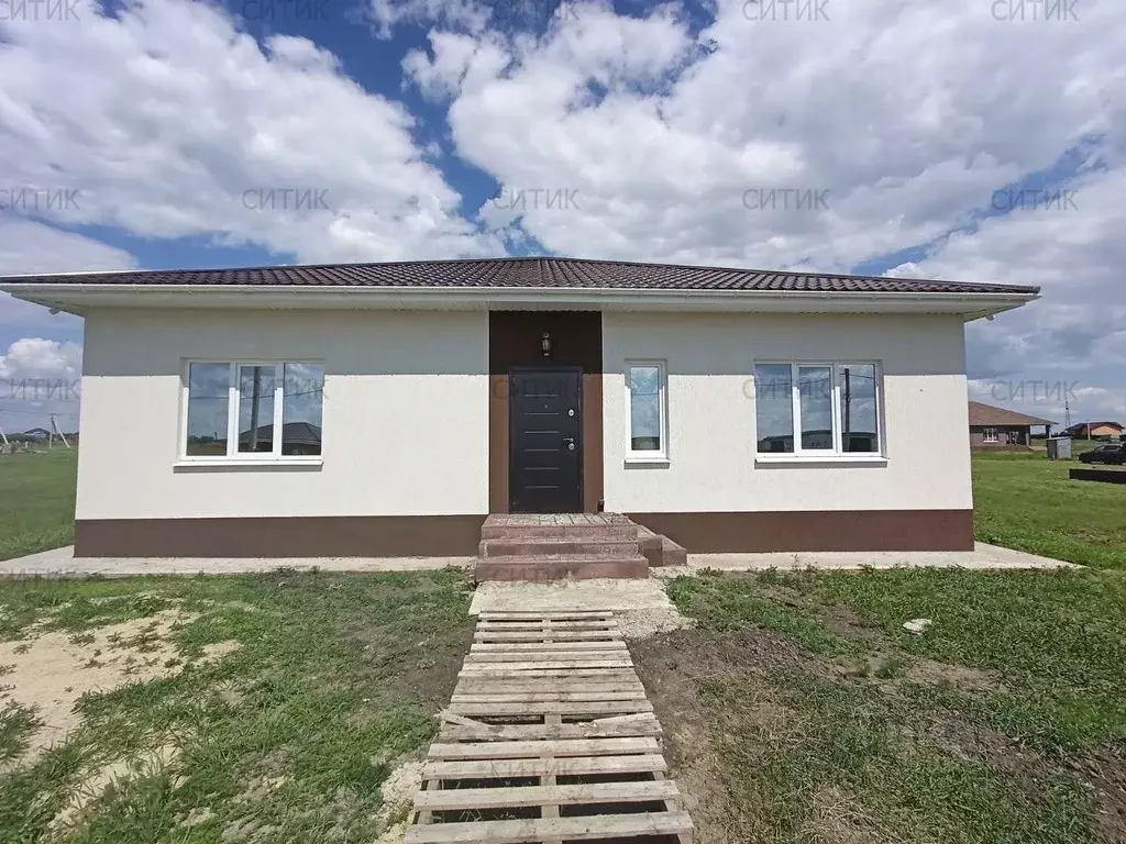Дом в Белгородская область, Белгородский район, Разумное рп ул. ... - Фото 0