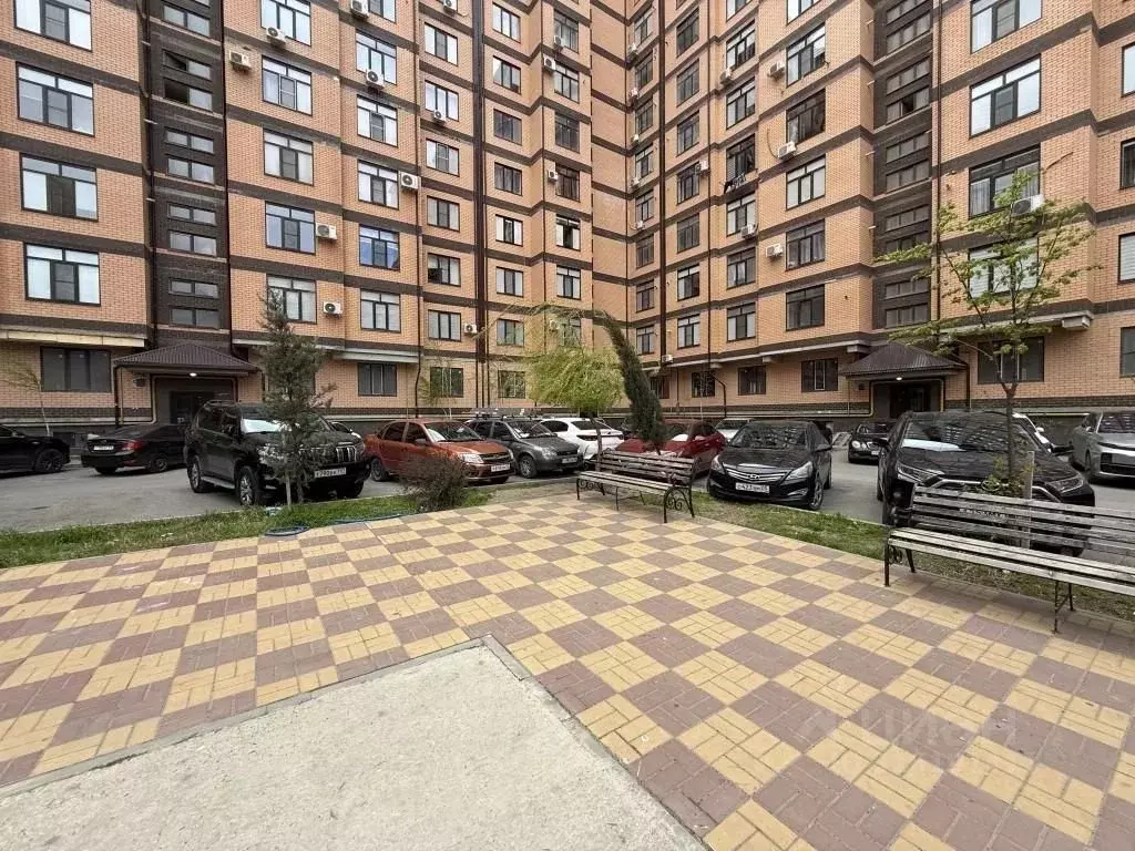 1-к кв. Дагестан, Махачкала ул. Абубакарова, 112 (55.2 м) - Фото 0