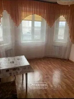 2-к кв. Курская область, Курск просп. Вячеслава Клыкова, 62 (61.24 м) - Фото 0