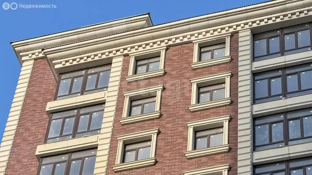 3-комнатная квартира: Махачкала, проспект Имама Шамиля, 30к1 (111 м) - Фото 1