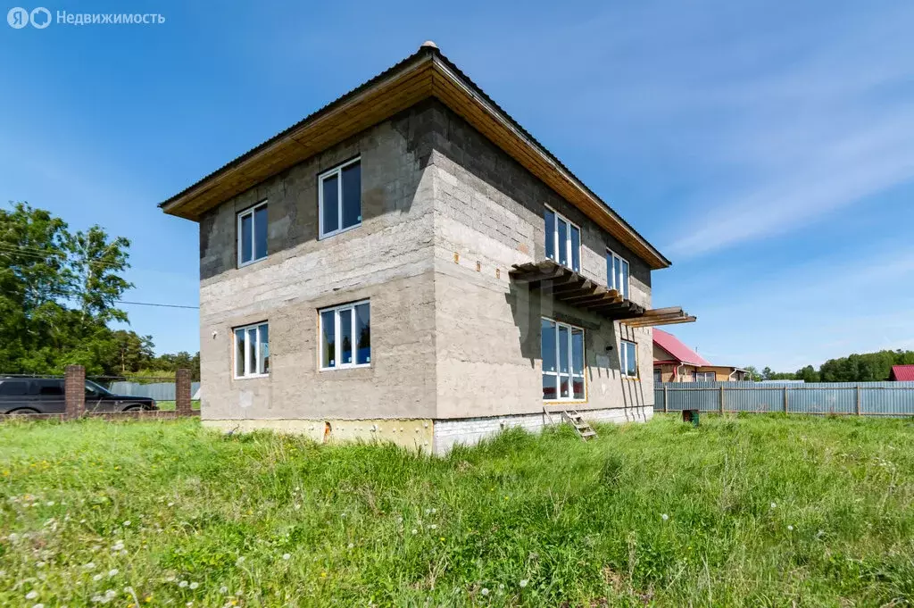 Дом в село Колташево, Кленовая улица (208.4 м) - Фото 1