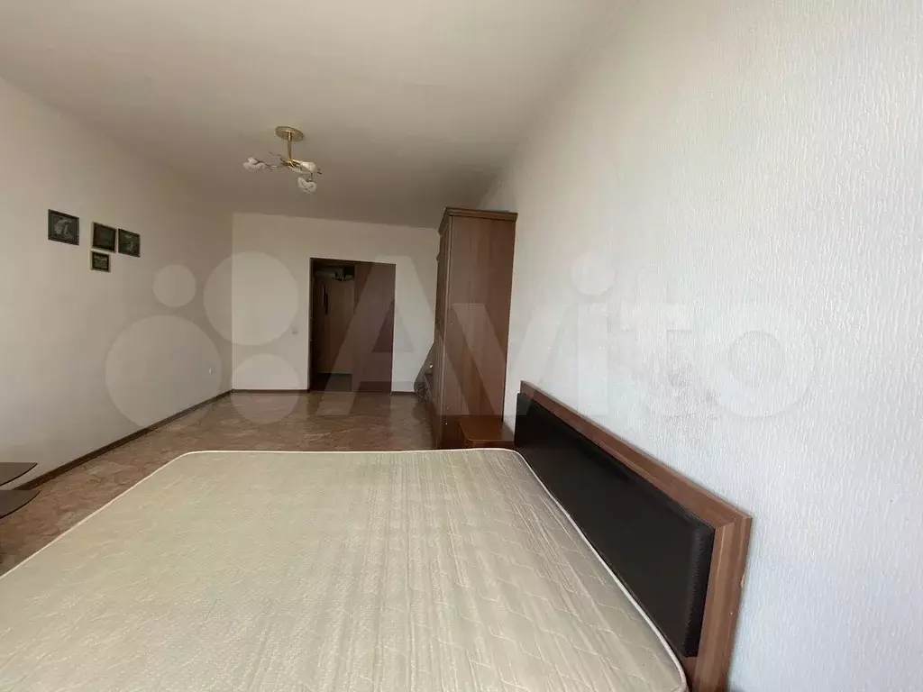 1-к. квартира, 47 м, 9/10 эт. - Фото 1