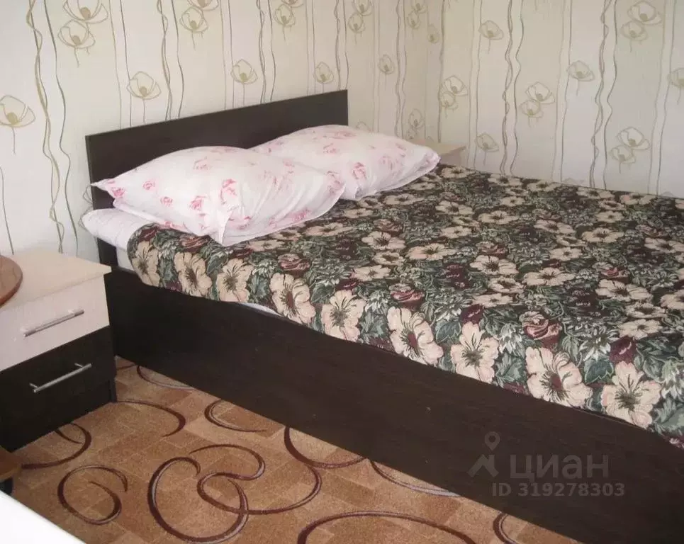 Комната Краснодарский край, Геленджик ул. Сипягина, 1 - Фото 0