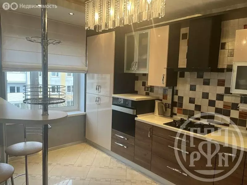 3-комнатная квартира: Сестрорецк, улица Александра Паншина, 21 (112 м) - Фото 1