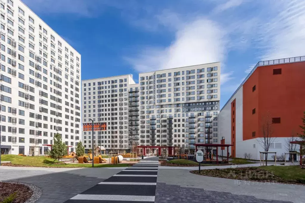 Гараж в Тюменская область, Тюмень Юнион жилой комплекс (13 м) - Фото 1