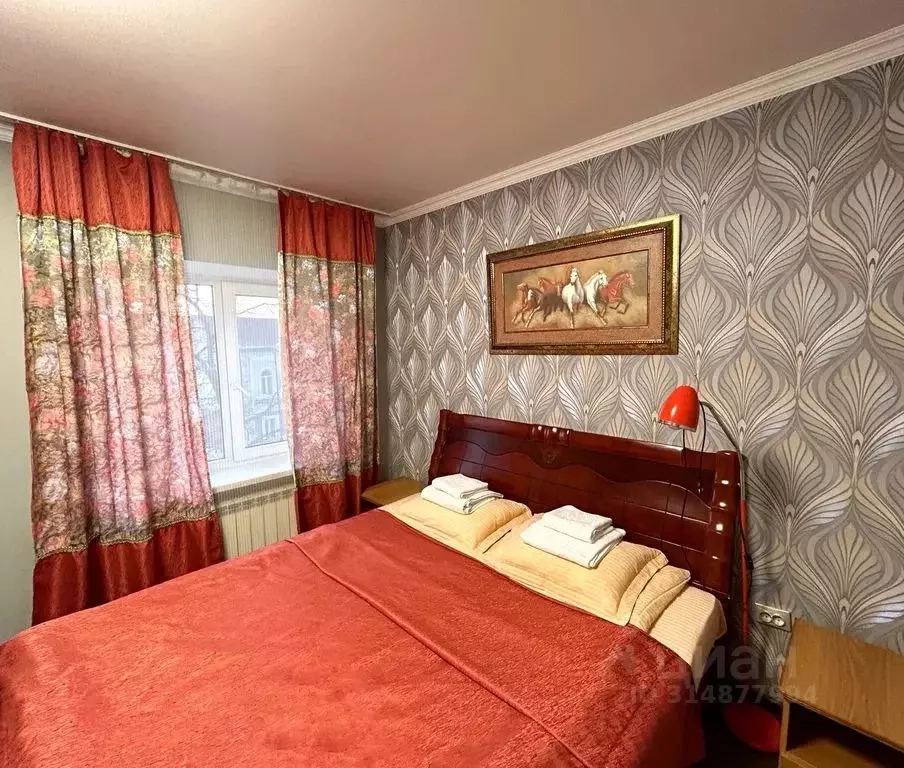 Комната Тюменская область, Тобольск Большая Сибирская ул., 40 - Фото 1