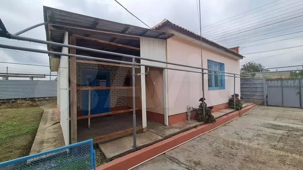 Дом в Крым, Симферопольский район, Гвардейское пгт ул. Карла Маркса, ... - Фото 1