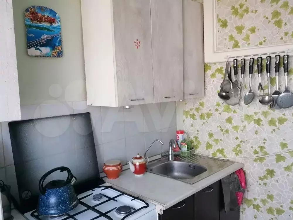 2-к. квартира, 42,7 м, 1/3 эт. - Фото 0