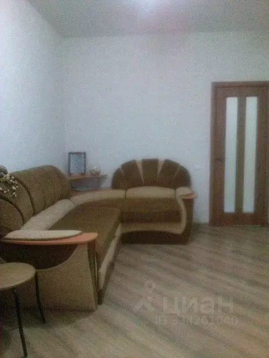 2-к кв. Крым, Феодосия ул. Гарнаева, 63и (54.2 м) - Фото 1