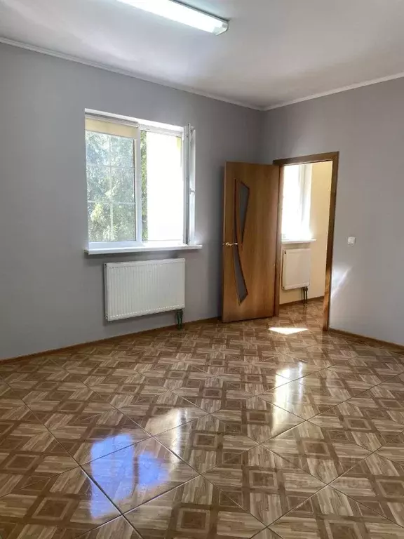 Офис в Калининградская область, Калининград ул. Чехова, 1А (44 м) - Фото 2