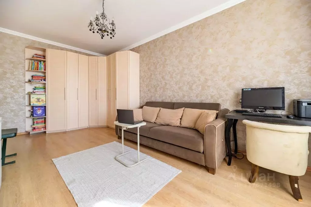 Квартира, 3 комнаты, 81.09 м - Фото 1