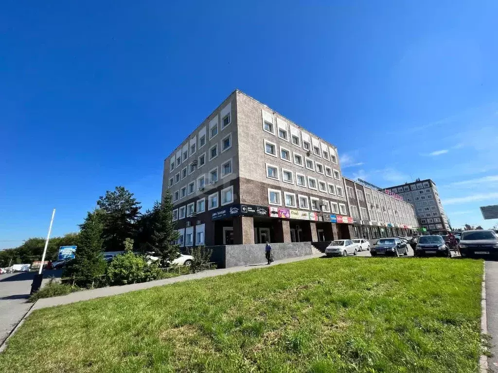 Торговая площадь в Кемеровская область, Кемерово Октябрьский просп., ... - Фото 1