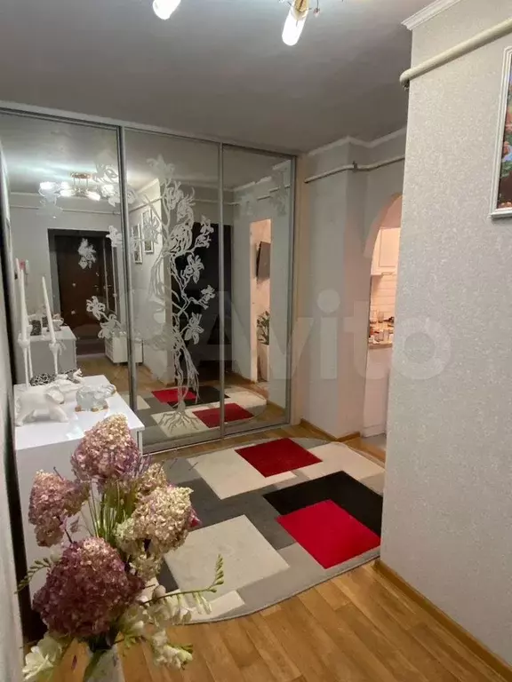 3-к. квартира, 70 м, 5/5 эт. - Фото 0