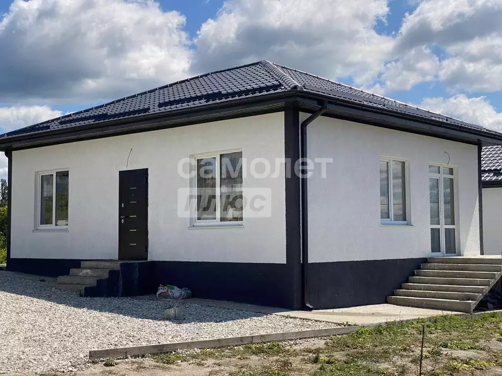 Дом в Краснодарский край, Новороссийск городской округ, Натухаевская ... - Фото 0
