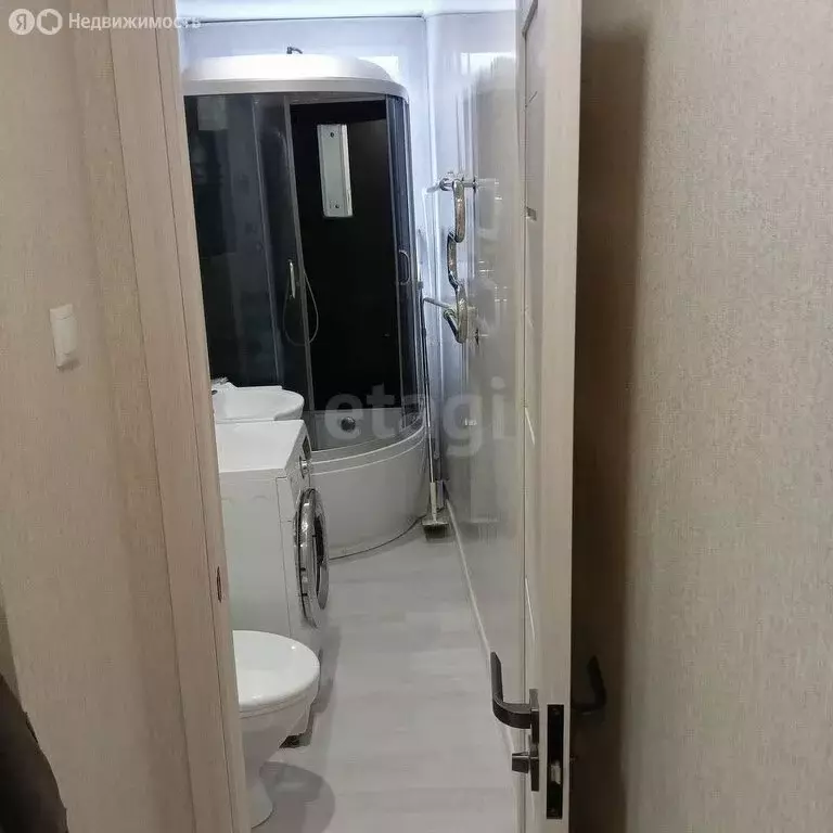 2-комнатная квартира: Березино, Центральная улица, 4 (50 м) - Фото 1