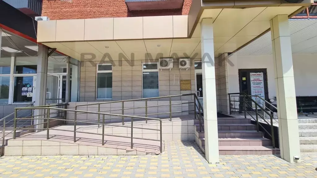 Помещение свободного назначения в Адыгея, Майкоп Пролетарская ул., 336 ... - Фото 1