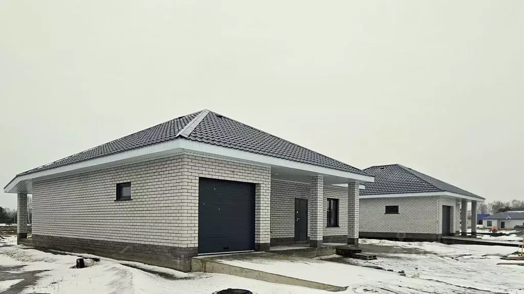 Дом в Алтайский край, Первомайский район, с. Фирсово Ботаника жилой ... - Фото 1