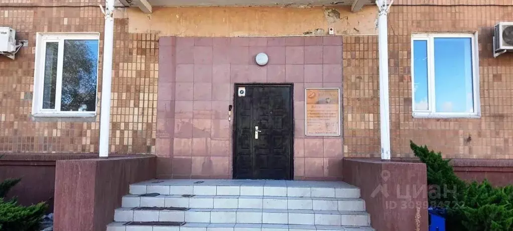 Офис в Волгоградская область, Волгоград ул. Бахтурова, 12 (30 м) - Фото 0
