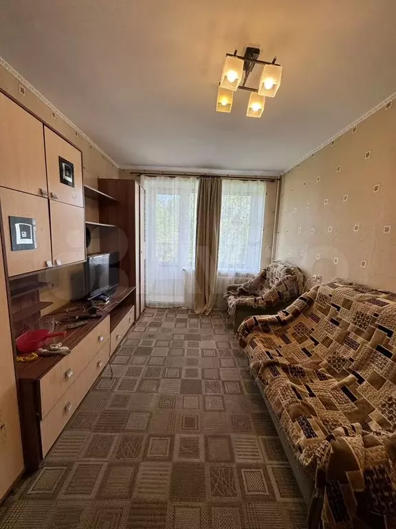 3-к. квартира, 55 м, 4/5 эт. - Фото 1