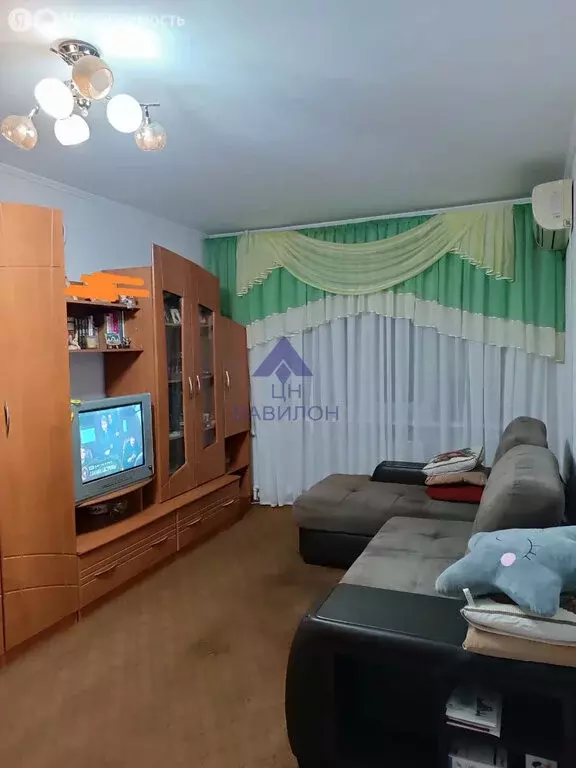 3-комнатная квартира: Волгодонск, улица 30 лет Победы, 9 (63 м) - Фото 1